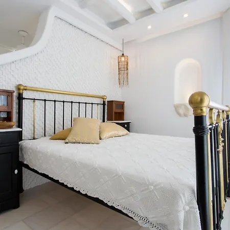 Naxian Riviera Exclusive Seafront Suites, Junior * アギオス・プロコピオス