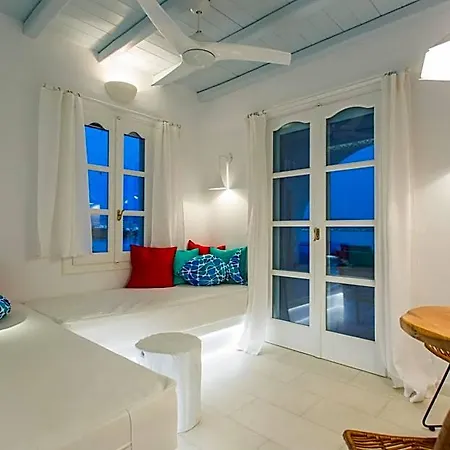 Naxian Riviera Exclusive Seafront Suites, Junior Ξενοδοχείο