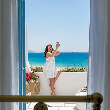 Naxian Riviera Exclusive Seafront Suites, Junior