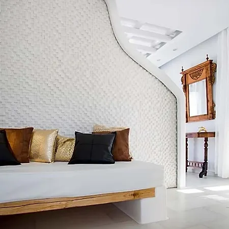 Ξενοδοχείο Naxian Riviera Exclusive Seafront Suites, Junior *