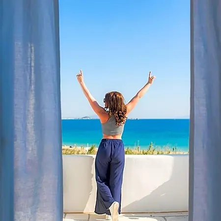 Naxian Riviera Exclusive Seafront Suites, Junior Ξενοδοχείο